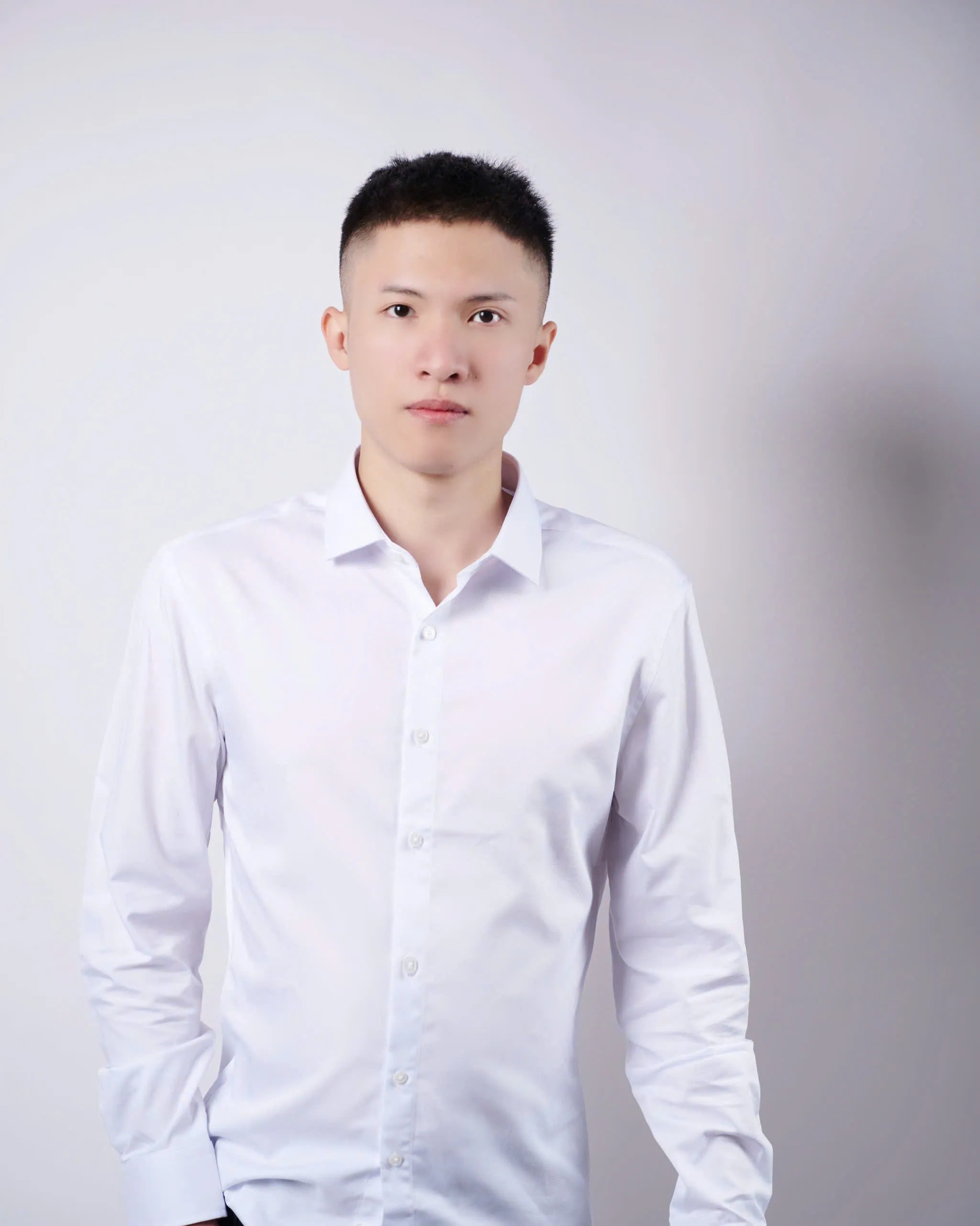 Instructor portrait Khac Thinh Nguyen